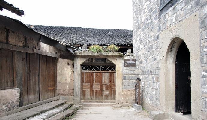 “你觉得晚结婚和嫁错人哪个更可怕?-最新热门话题讨论平台 | 你觉得晚结婚和嫁错人哪个更可怕?红迪网”